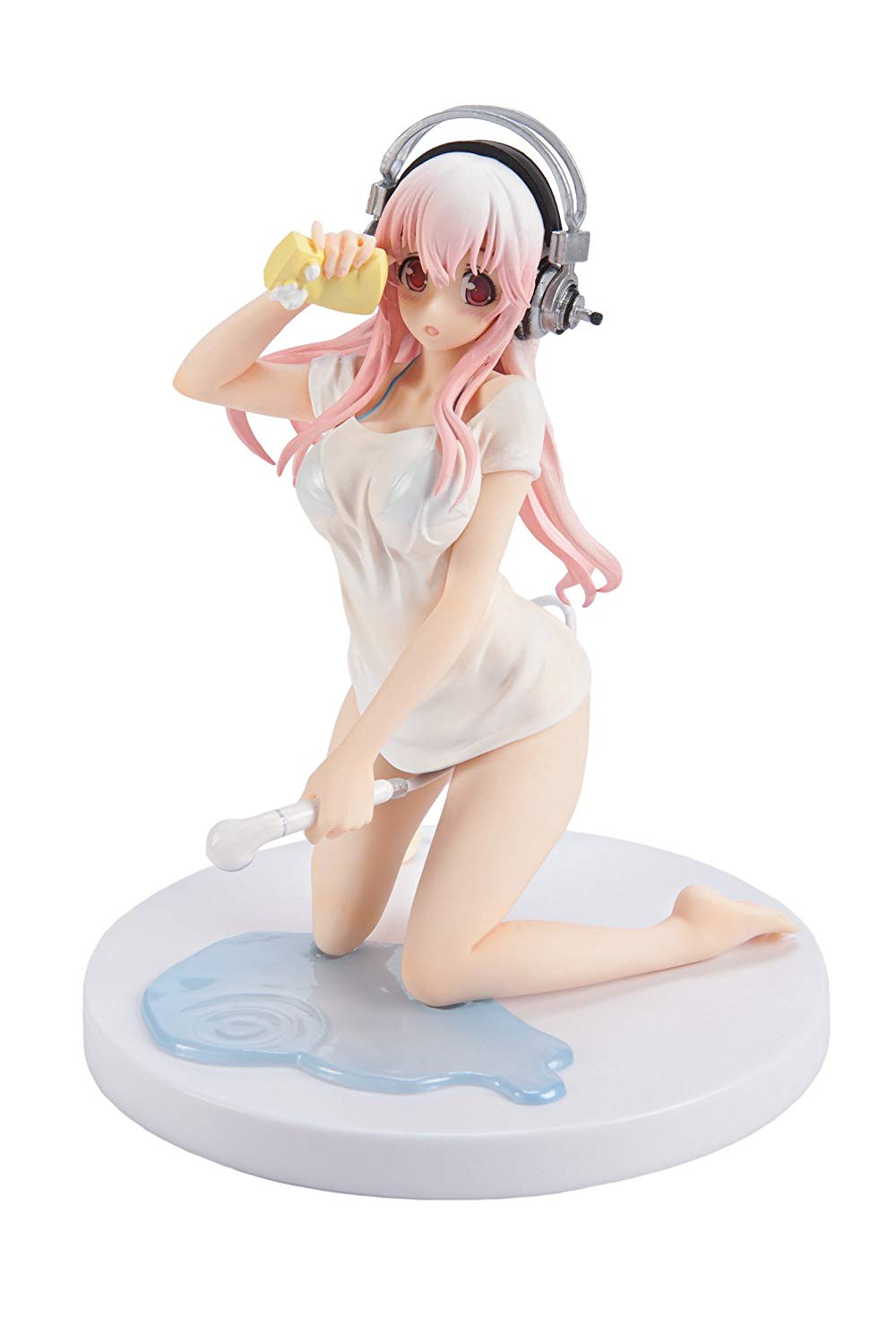 half scale super sonico