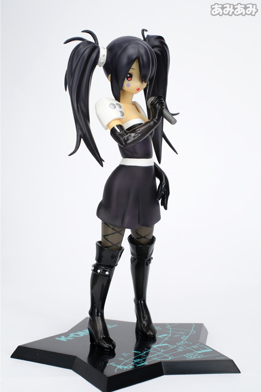 azusa nakano figure