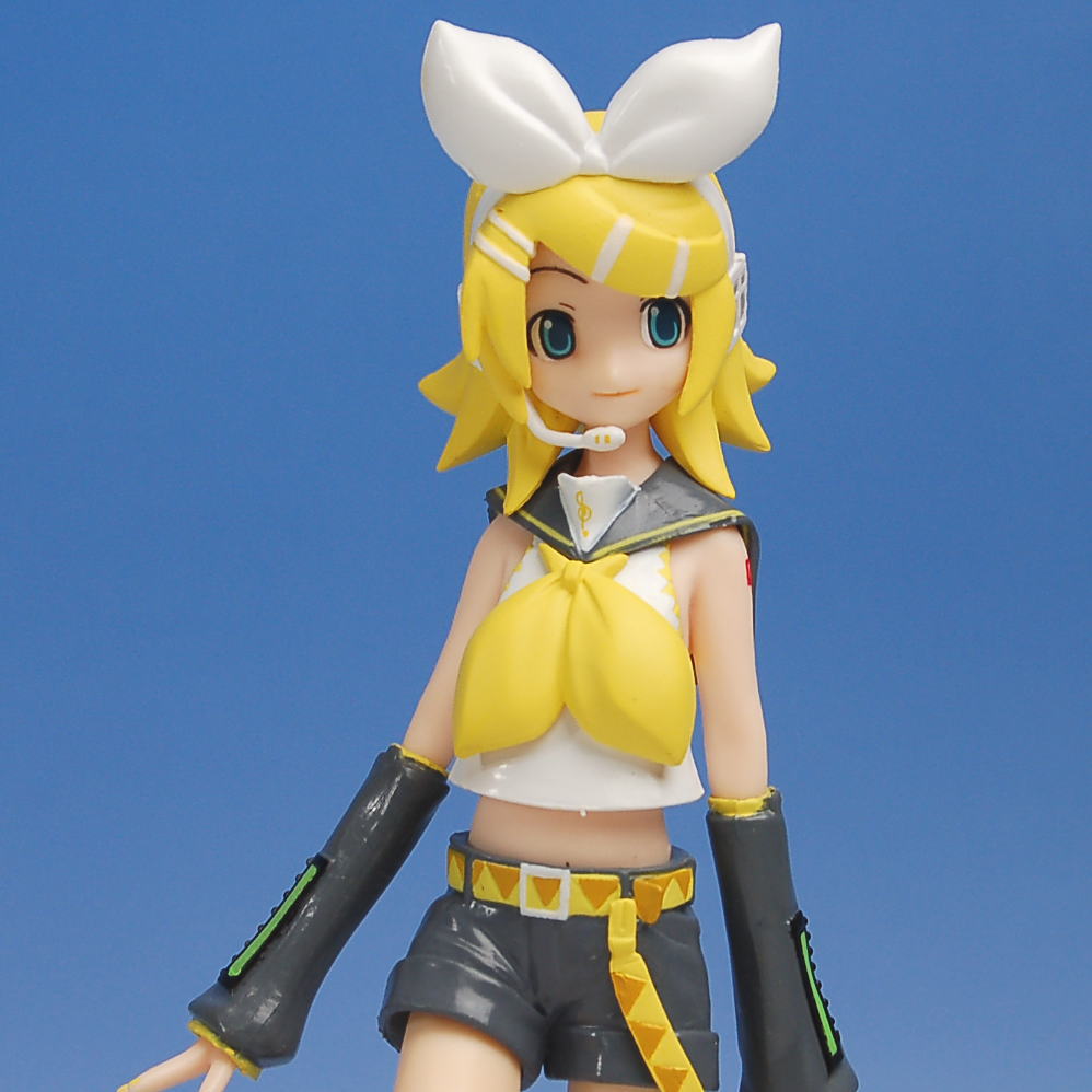 vocaloid rin figure