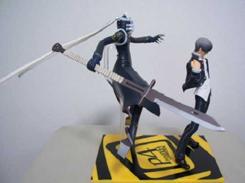 yu narukami statue